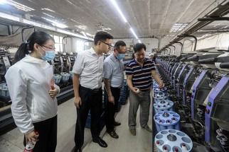 抗疫义不容辞，建行“云义贷”助力小微企业复工复产——以纺织机械行业为例